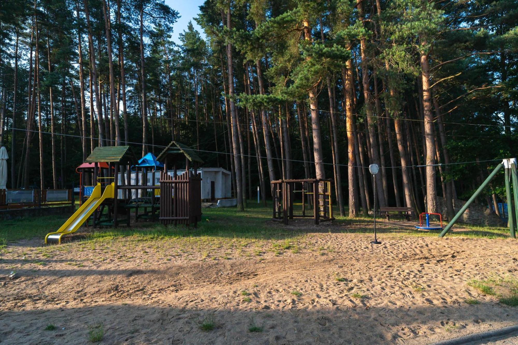 Domek Nad Jeziorem Kretowiny Exterior foto